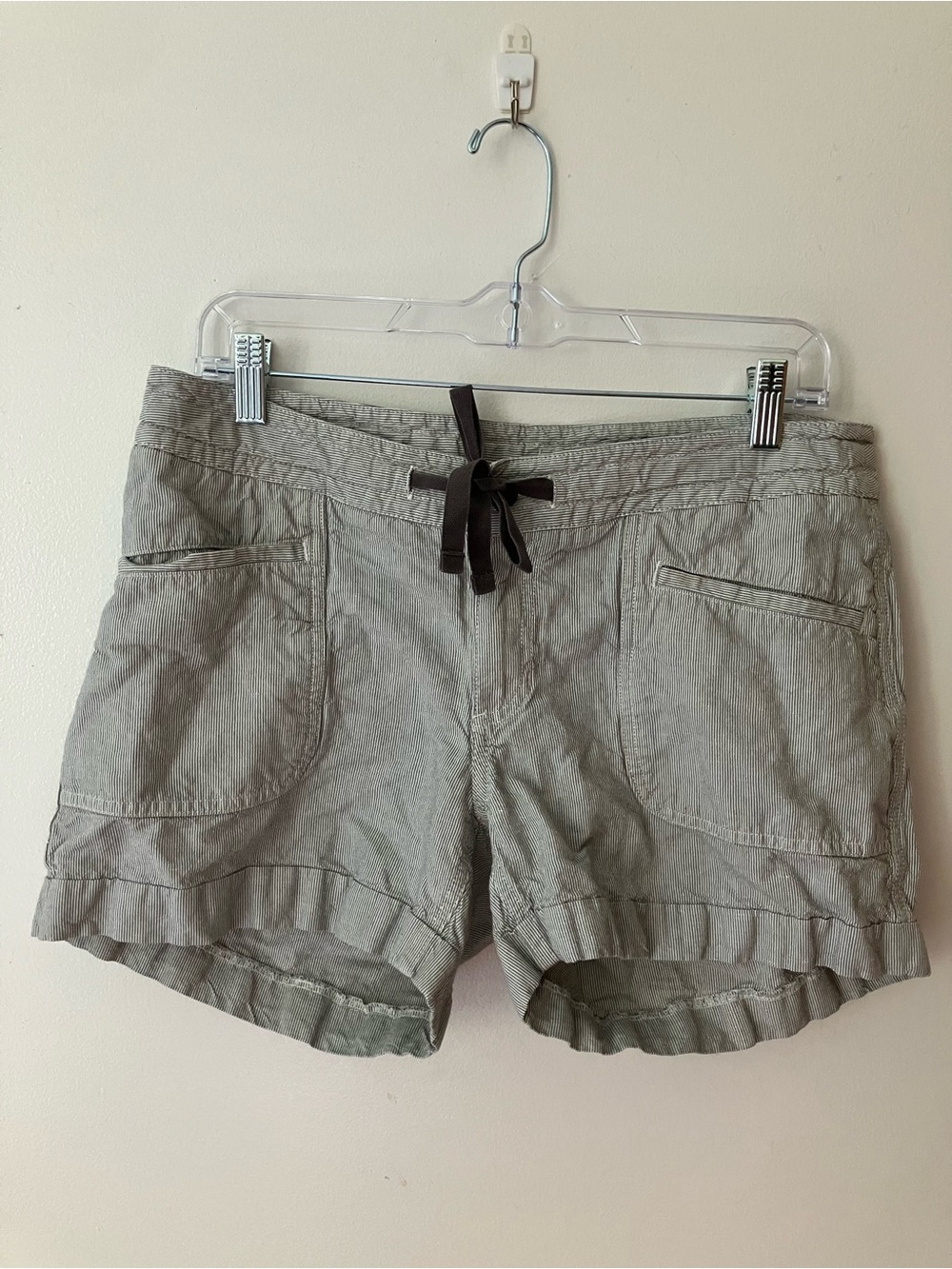 The North Face Striped Seersucker Shorts | Women’s Size 10
